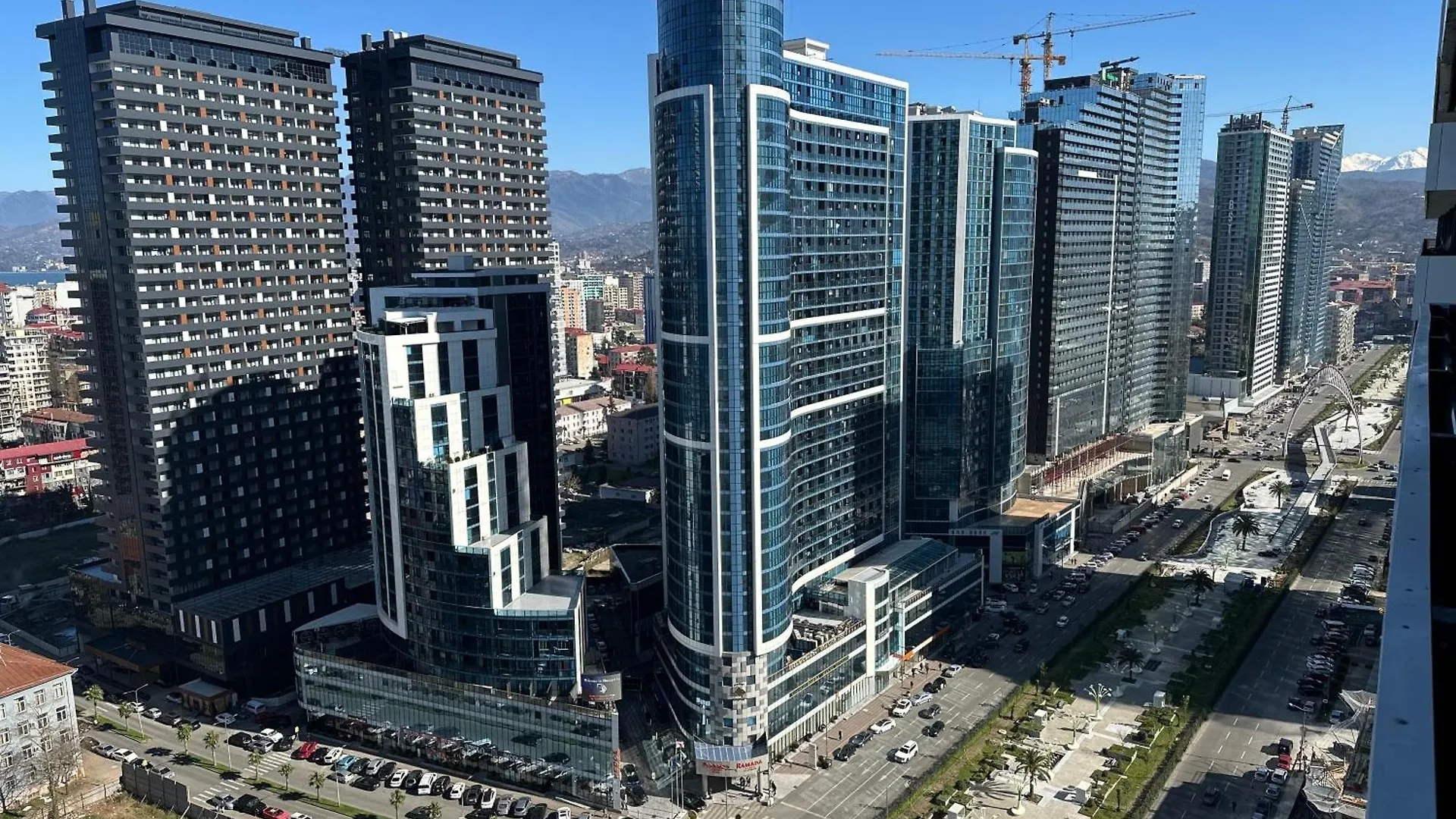 Prime Beachfront Batumi 0*,